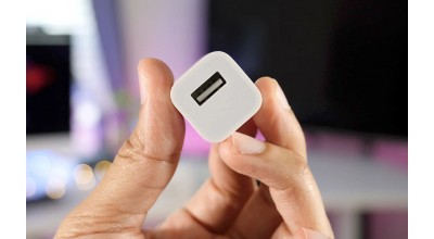 اپل قصد دارد تا «بدترین شارژر آیفون» خود را از رده خارج کند!