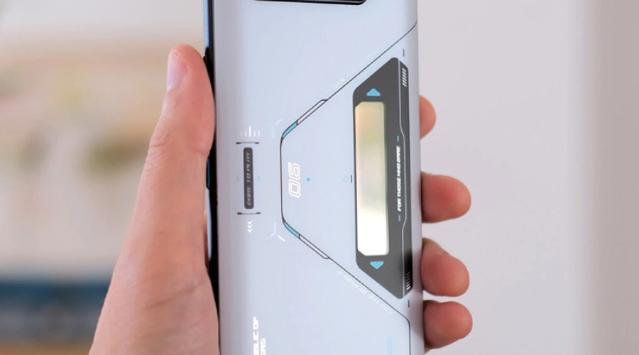 ایسوس مدعی است که ROG Phone 6 اولین گوشی گیمینگ مقاوم در برابر پاشیدن قطرات آب است ایسوس مدعی است که ROG Phone 6 اولین گوشی گیمینگ مقاوم در برابر پاشیدن قطرات آب است