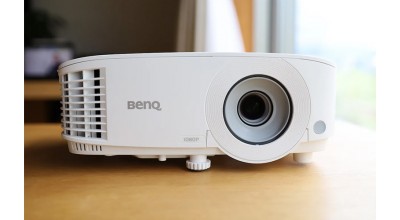 پروژکتور 1080p بنکیو MH550، یک راه حل کامل برای انواع محیط های اداری و شرکتی