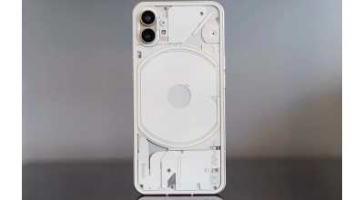 کدام قاب ها برای گوشی Nothing Phone (1) عرضه شده است؟
