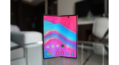 با این قاب های محافظ طول عمر گوشی سامسونگ Galaxy Z Fold 2 خود را افزایش دهید