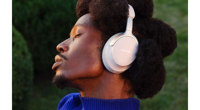 عکس های جدید از هدست Bose QuietComfort Ultra، جدی ترین رقیب اپل ایرپادز مکس، منتشر شده است