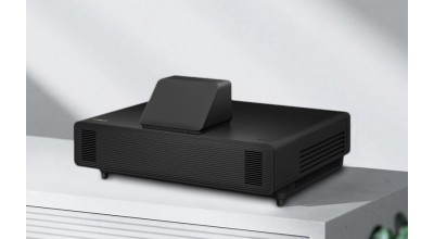 پروژکتور برد کوتاه اپسون EB-805F کارایی فوق العاده ای برای نمایش محتوای تبلیغاتی دارد