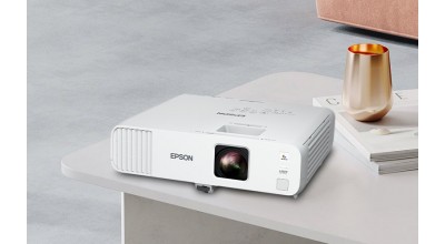 به اشتراک گذاری آسان و سریع محتوا از طریق وای فای با پروژکتور اپسون EB-L200W در کلاس های درسی