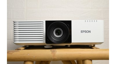 از سالن سخنرانی تا دیوارهای گالری؛ عملکرد فوق العاده پروژکتور اپسون EB-L730U در محیط های مختلف