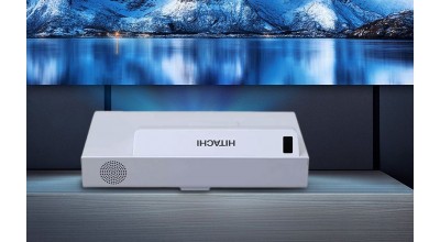 مزیت خرید پروژکتور هیتاچی CP-AW2505 با لنز اولترا شورت ترو چیست؟