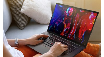 مانیتور قابل حمل ThinkVision M15 لنوو کارایی بالایی در کنار لپ تاپ شما خواهد داشت!