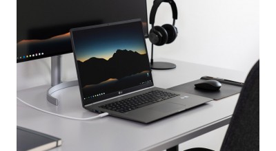 لپ تاپ LG Gram 17 (2023): یک لپتاپ سبک با طول عمر باتری طولانی
