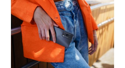 از گوشی موتورولا Edge 20 چه می دانید؟