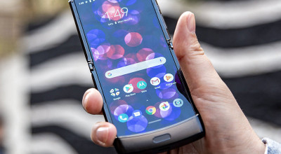 گوشی تاشوی موتورولا Razr 3 با قیمت مناسب و مشخصات فنی قوی می تواند به رقیبی جدی برای گوشی های تاشوی پرچم دار تبدیل شود