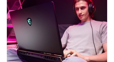 لپ تاپ MSI Raider GE78 HX با تاچ پد هوشمند و سخت افزار قدرتمند گیمینگ عرضه شد