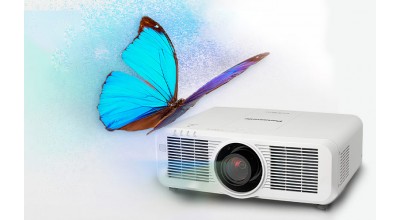 پروژکتور پاناسونیک PT-MZ670، روشنایی و رنگ هایی که می توانید بر روی آن حساب کنید!