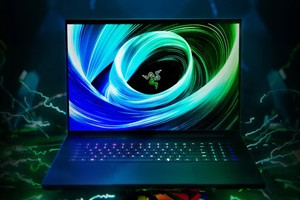 لپ تاپ قدرتمند ریزر Blade 18 (2025) معرفی شد: صفحه نمایش 440 هرتز، گرافیک RTX 5090 و پردازنده Core Ultra 9 275HX!