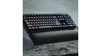 بررسی کامل و تخصصی کیبورد گیمینگ HUNTSMAN V2 ANALOG ریزر!