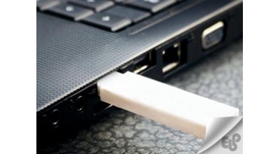 باز کردن قفل کامپیوتر با فلش مموری