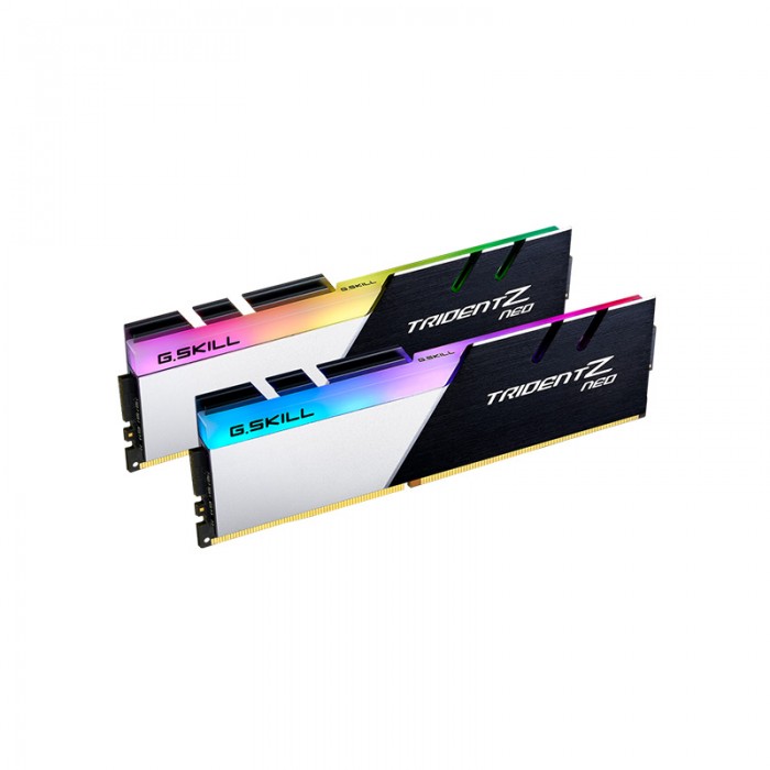 رم کامپیوتر DDR4 جی اسکیل F4-3600C18D-64GTZN قابلیت نورپردازی RGB را دارد و برای راه اندازی یک سیستم گیمینگ مناسب است.