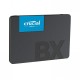 حافظه اس اس دی کروشیال BX500 500GB دارای بدنه ای باریک و مشکی است و بر روی آن آرم کروشیال در یک کادر آبی رنگ درج شده است