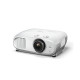 ویدئو پروژکتور 4k اپسون EH-TW7000 قادر به ارائه تصاویر تا ابعاد 500 اینچ را دارد و از یک لامپ تصویر 250 واتی برخوردار است.
