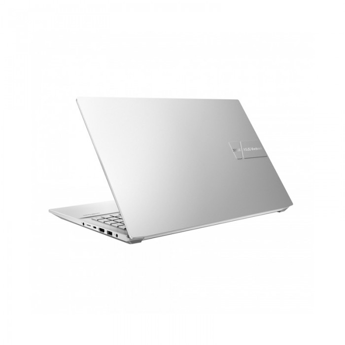 لپ تاپ ایسوس VivoBook Pro 15 K6500ZH با سایز 15.6 اینچ و در رنگ های نقره ای و خاکستری تیره عرضه شده است
