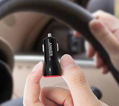 مشخصات و کارایی شارژر فندکی ماشین انکر A2310 Powerdrive 2