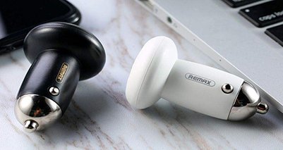 مشخصات و کارایی شارژر فندکی ماشین ریمکس RCC210