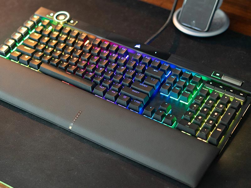طراحی کیبورد گیمینگ Corsair K100 OPX RGB Opcital!
