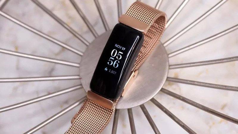 ردیاب Fitbit Charge 4 – بهترین ردیاب ورزشی!