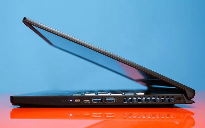 لپ تاپ MSI GS66 10SE