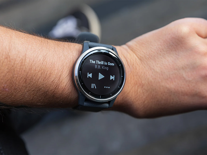 Garmin Vivoactive 4: ساعت بزرگتر و کاری تر