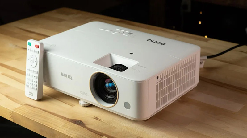 ویدئو پروژکتور بنکیو BenQ TH685