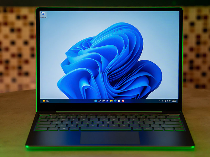 مشخصات لپ تاپ مایکروسافت Surface Laptop Go 2 به صورت رسمی اعلام شد