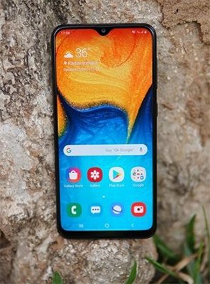 قابلیت های گوشی همراه سامسونگ  Galaxy A20s