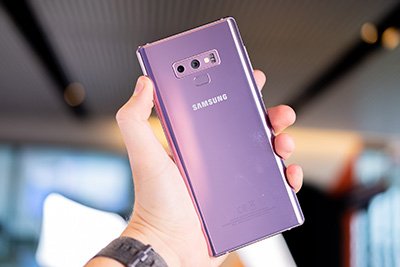 صفحه نمایش و دوربین گوشی سامسونگ Galaxy Note 9